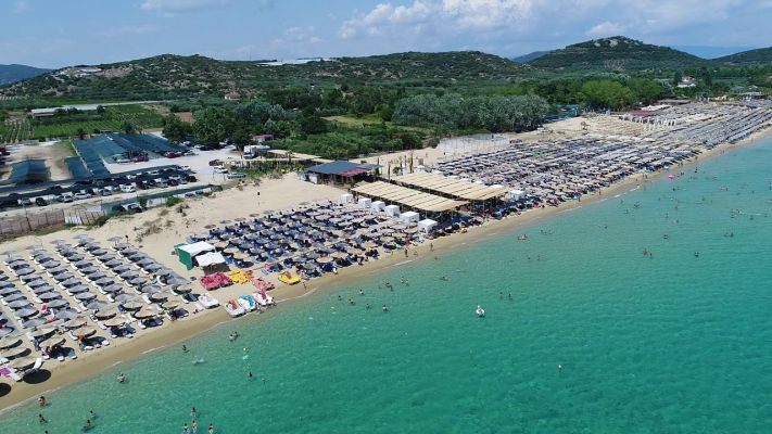 ПЛАЖ В ОФРИНИО, АМОЛОФИ БИЙЧ ИЛИ НЕА ИРАКЛИЦА