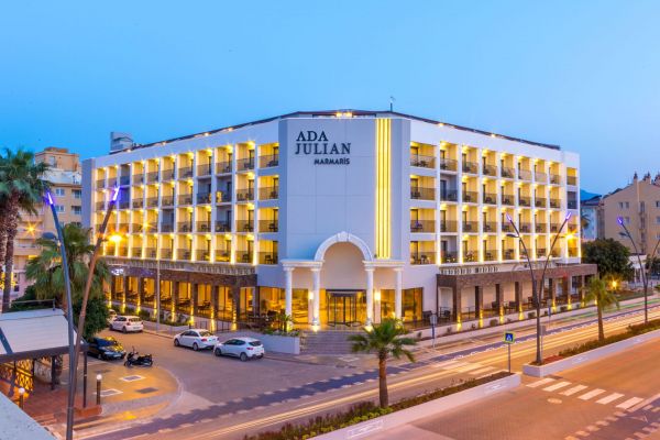 ADA JULIAN HOTEL